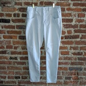 Urban‎ Outfitters BDG Size 32 x 29 Light Gray High Rise Ankle Length Seam Jeans